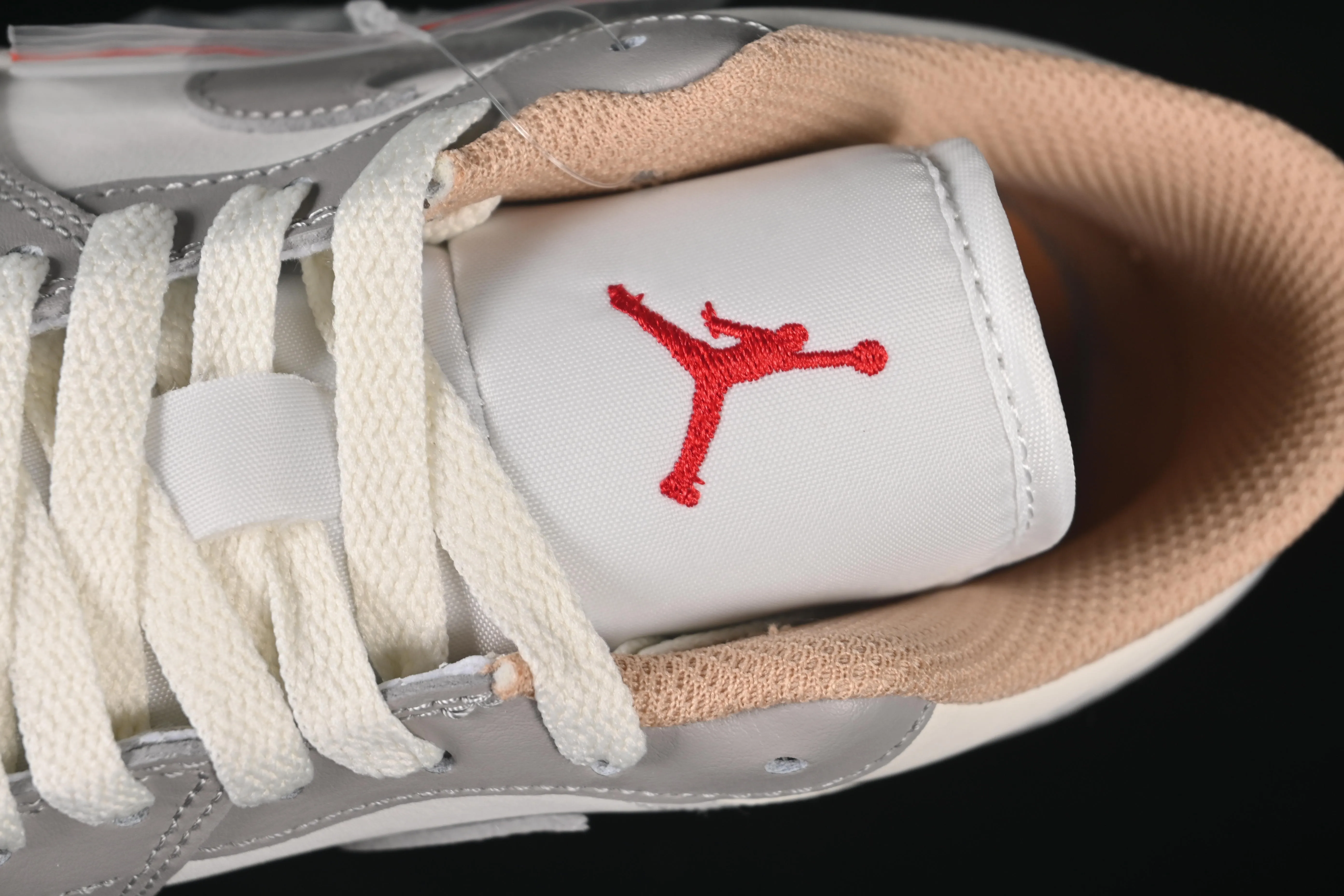 All categories Air Jordan Jordan series basketball shoes Air Jordan 1 Low Air Jordan 1 Low AJ1 Joe 1 meter gray low-top retro cultural basketball shoes 553558-169